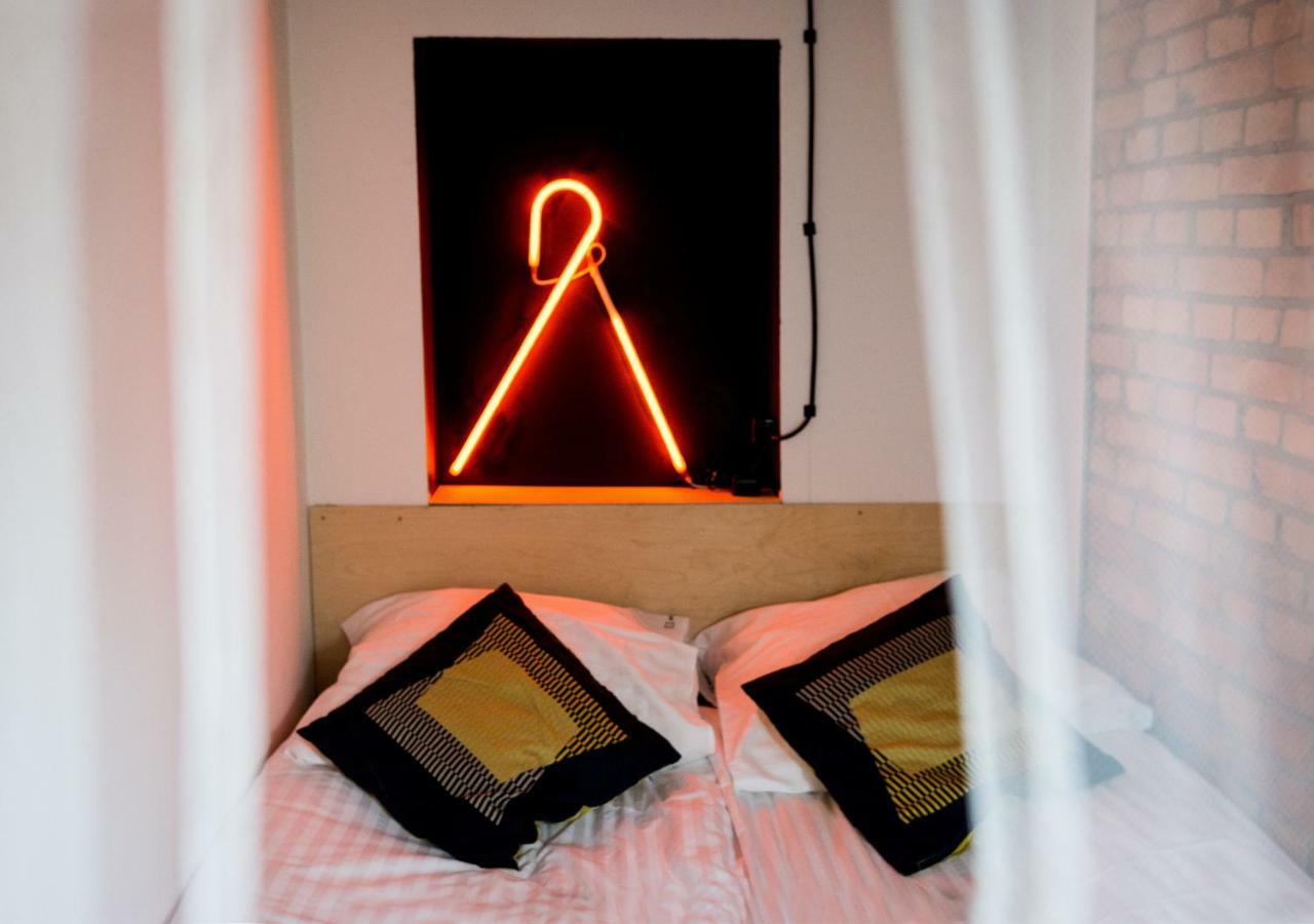 Loft Z Baldachimem Daire Poznań Dış mekan fotoğraf