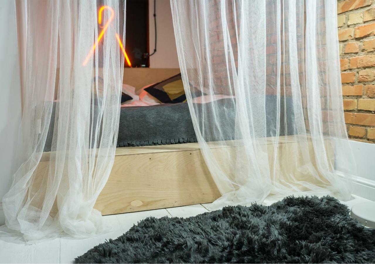Loft Z Baldachimem Daire Poznań Dış mekan fotoğraf